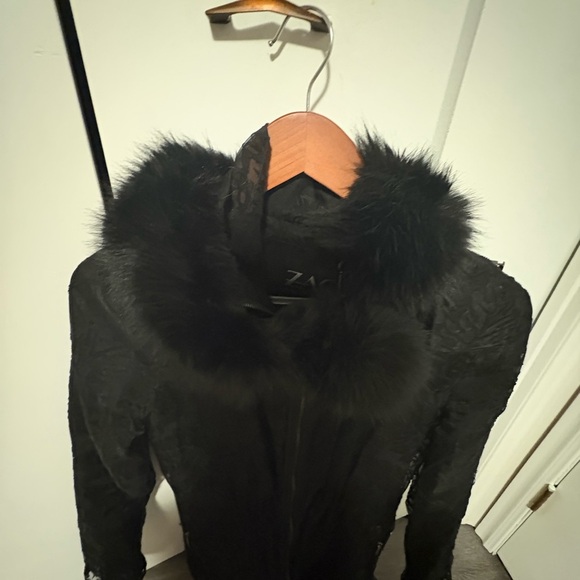Zac Posen Black Utility Jacket with Faux Fur Collar - Picture 5 of 9